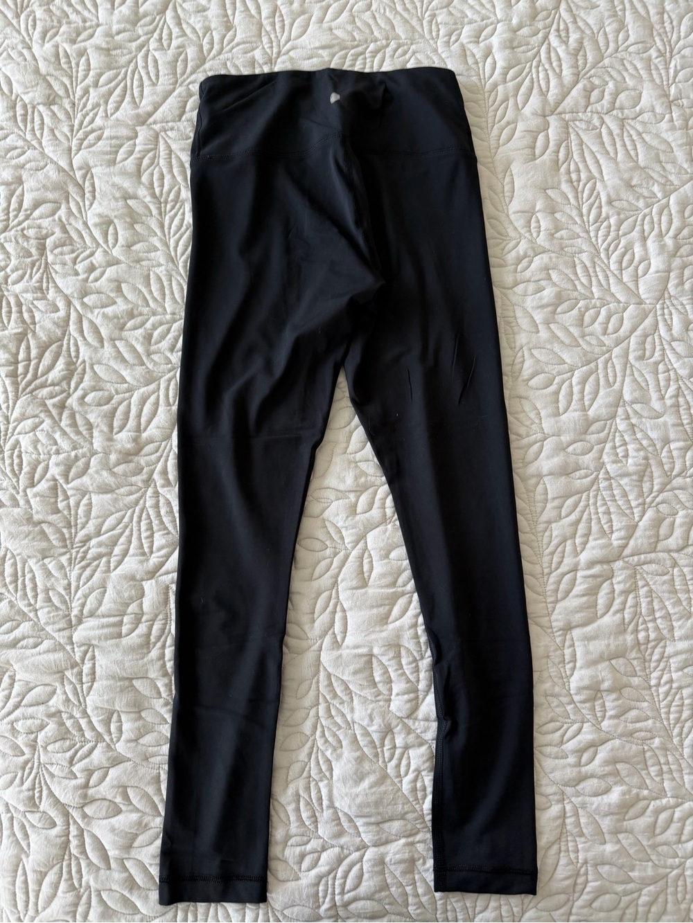 Yogalicious Black girls' High-Waist Performance Leggings. So soft